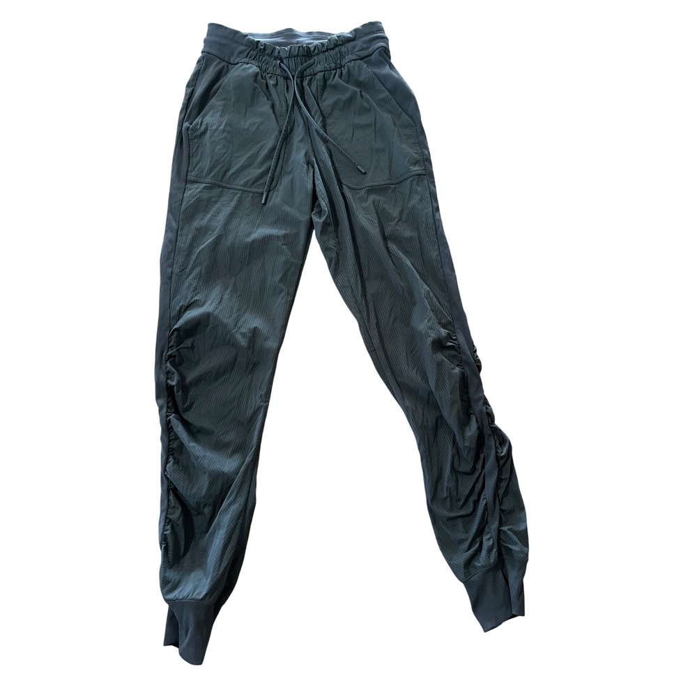 Lululemon Beyond the Studio Jogger Grey Pinstripe Ruched Pants Women Size 4
